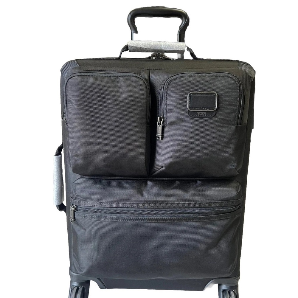 New W/Tag Tumi Black Rolling Ellison Continental Travel Bag